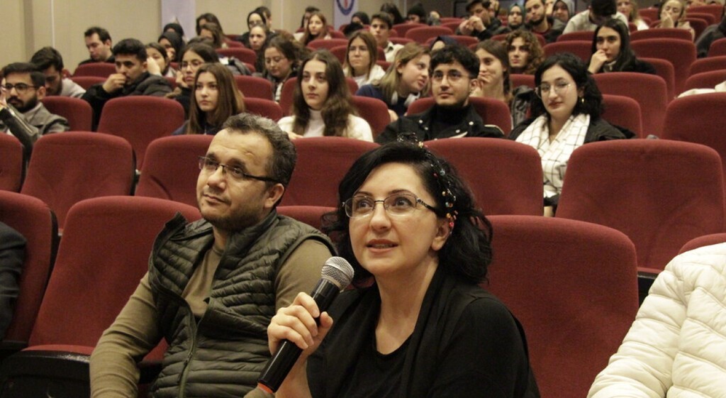 DPÜ’de Türkiye’deki ilaç endüstrisi konuşuldu