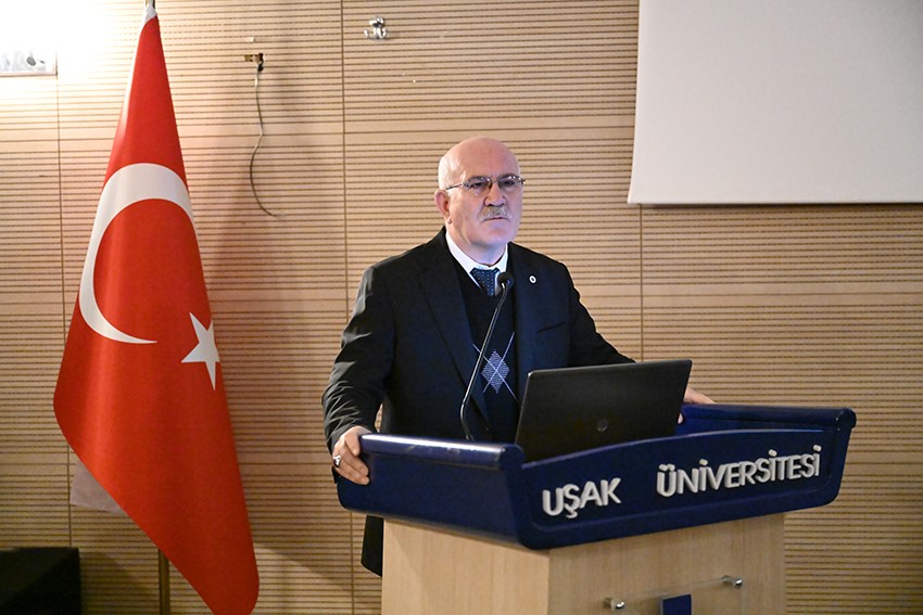 Uşak &Uuml;niversitesi&rsquo;nde &rsquo;D&uuml;nden Bug&uuml;ne Filistin&rsquo; konuşuldu
