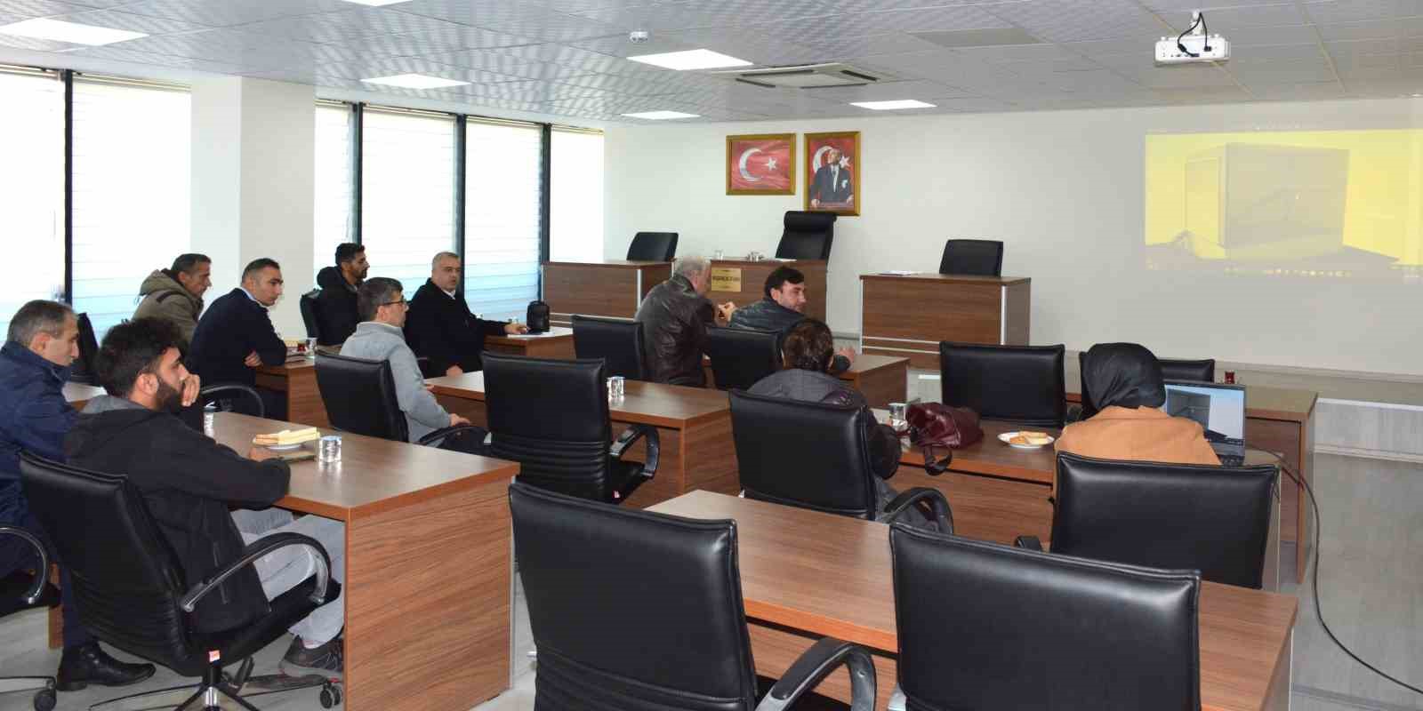 Lapseki’de Meyve Toplama Merkezi, Sebze ve Meyve Toptancı Hali’ne dönüştürülecek