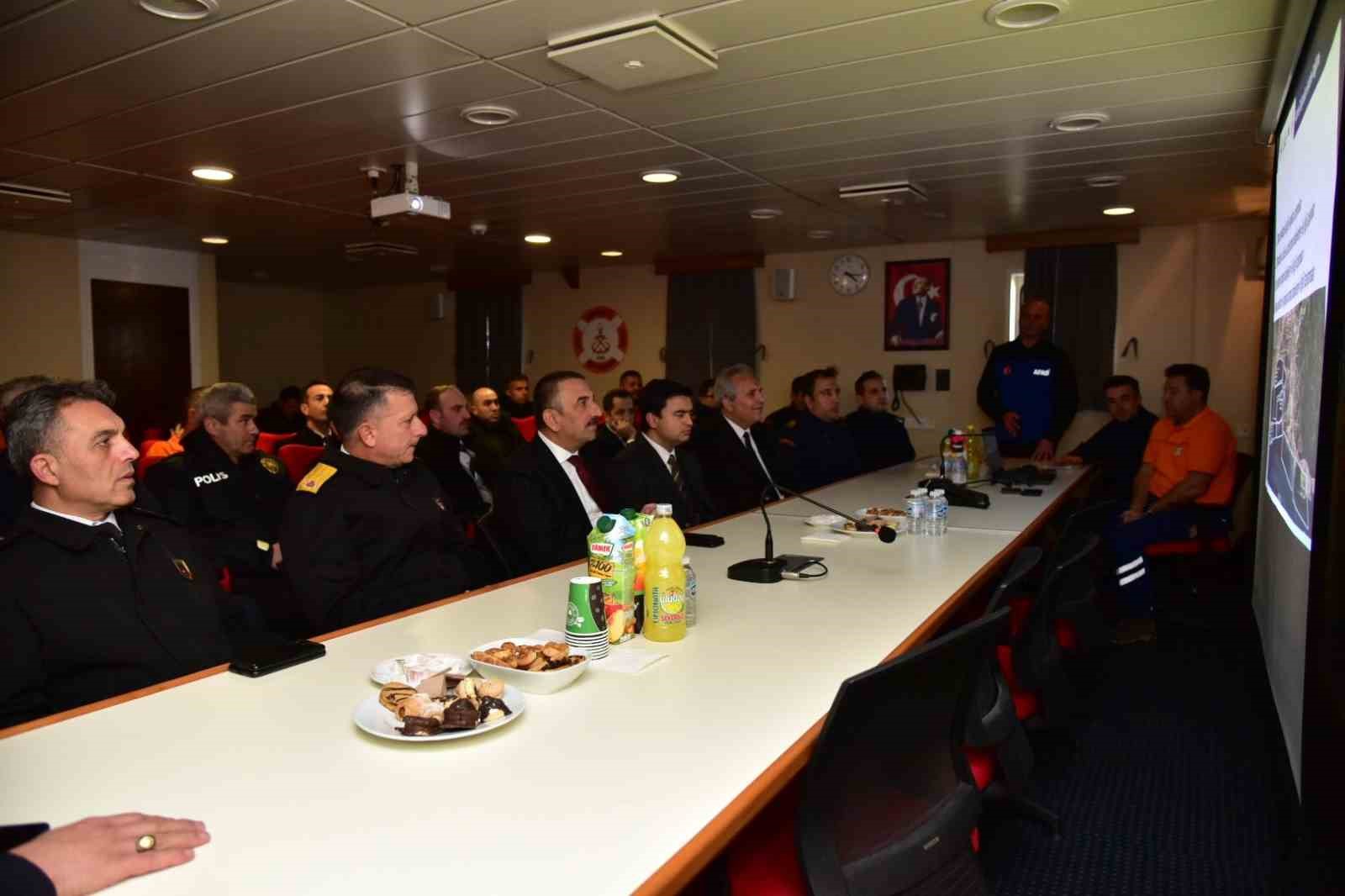 Kafkametler’in kayıp 7 mürettebatını arama çalışmaları sürüyor