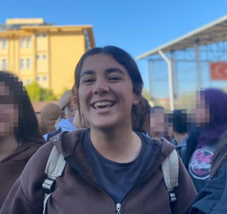 Mersin’de lise öğrencisinin okulda intiharıyla ilgili soruşturma başlatıldı