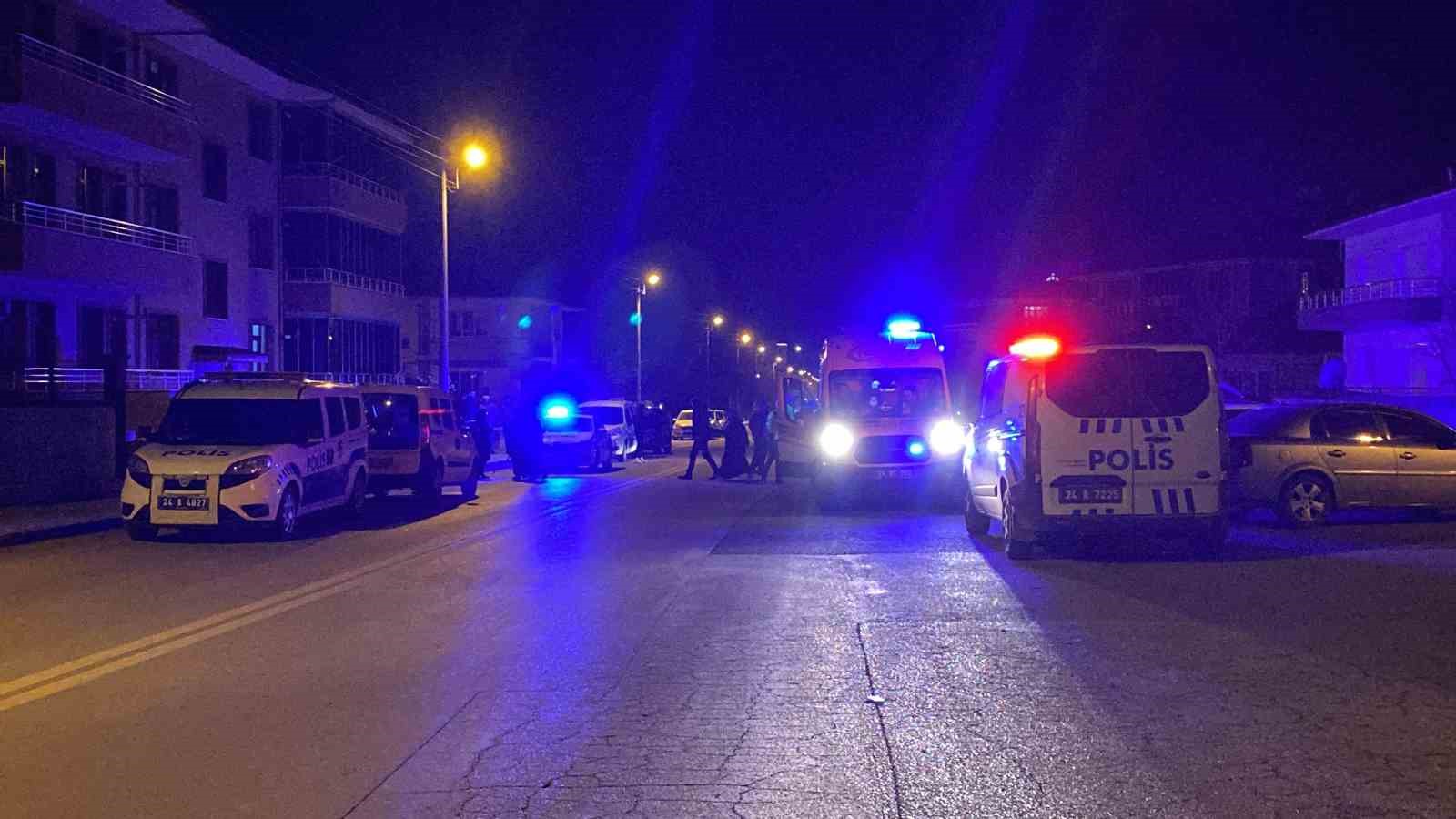 Erzincan&rsquo;da bir kişi aracında &ouml;l&uuml; bulundu
