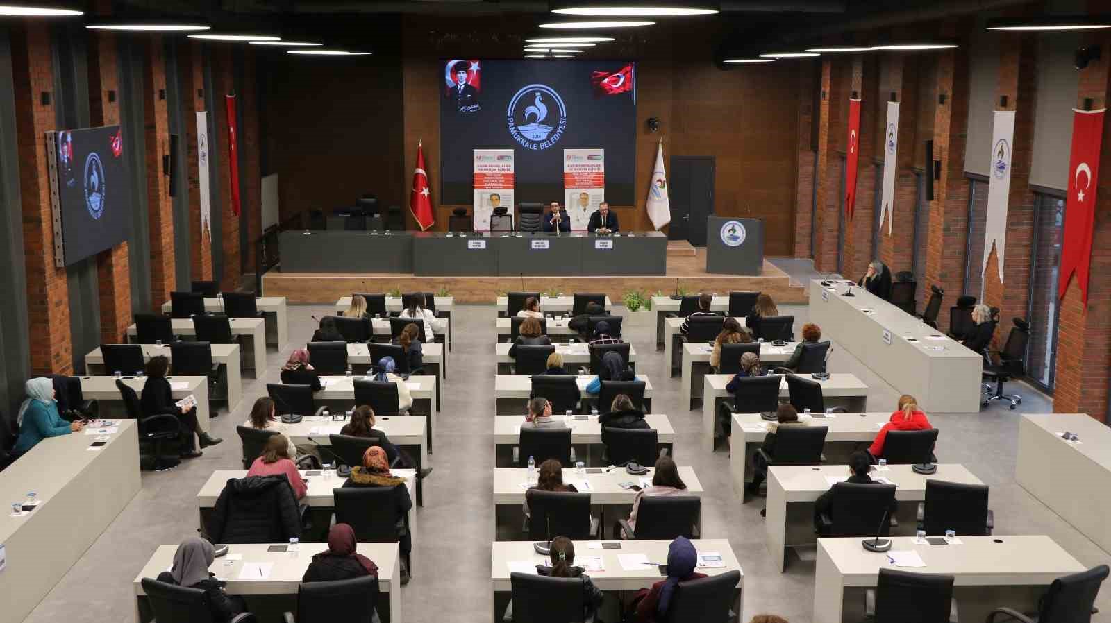 Tekden Hastanesi, Pamukkale Belediyesinin kadın çalışanlarını bilgilendirdi
