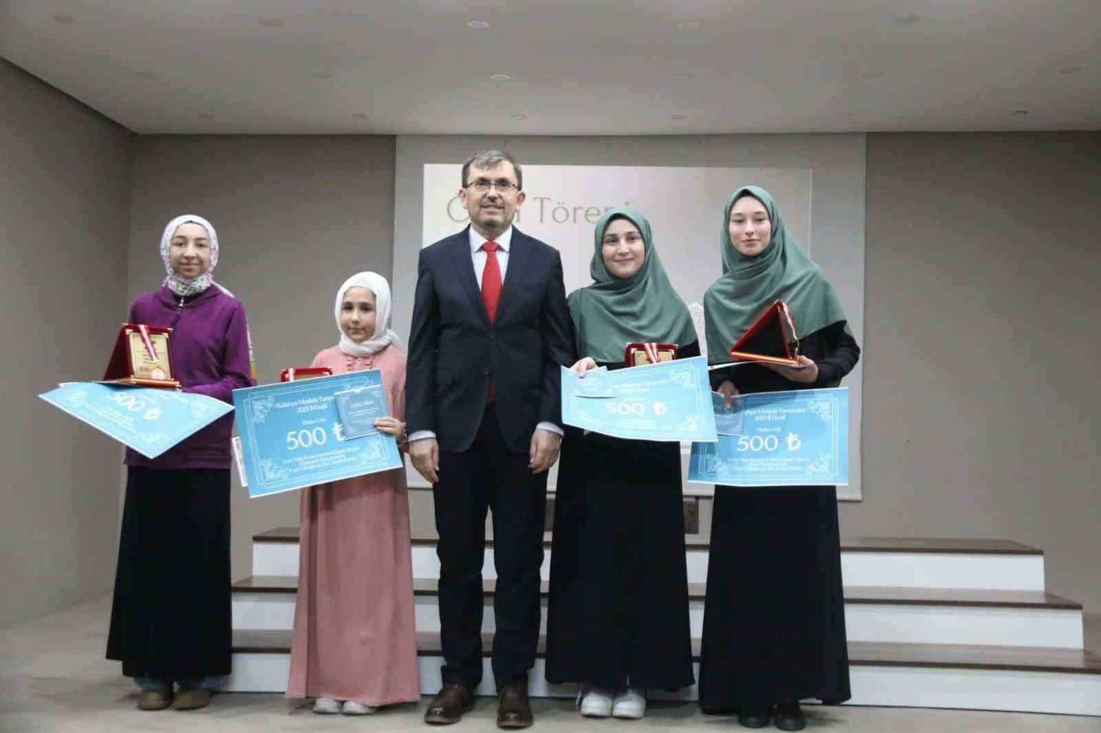 K&uuml;tahya&rsquo;da İmam Hatip Okulları kızlar arası Mesleki Yarışmaları
