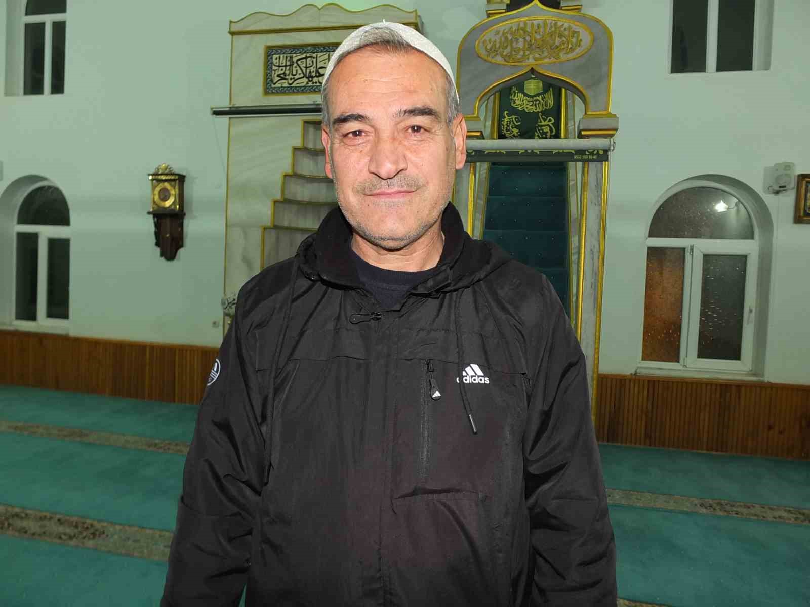 Burhaniyeli imam geleneği bozmadı