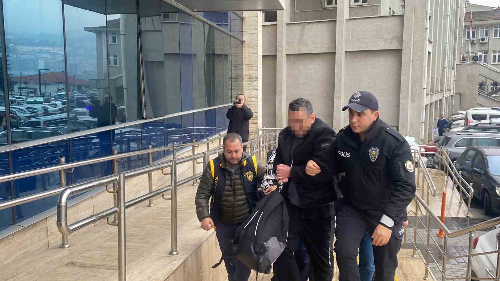 36 kişiyi 13 milyon dolandırmışlar, sazan sarmalı operasyonunda 13 g&ouml;zaltı
