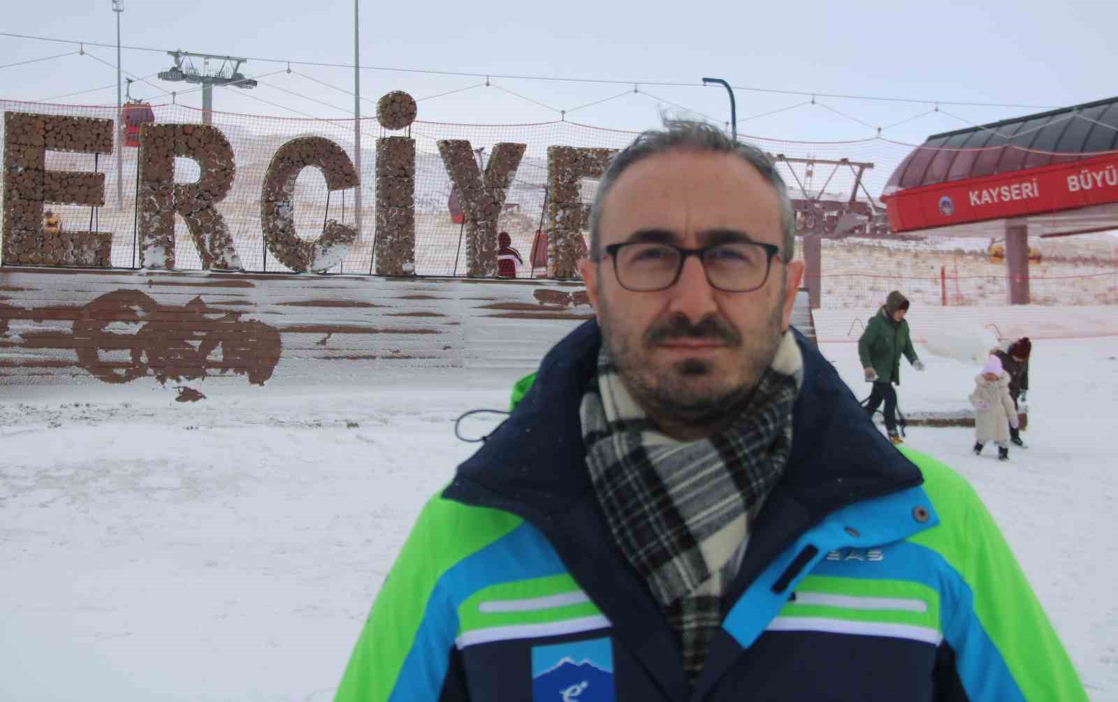 Erciyes’te kayak sezonu başladı