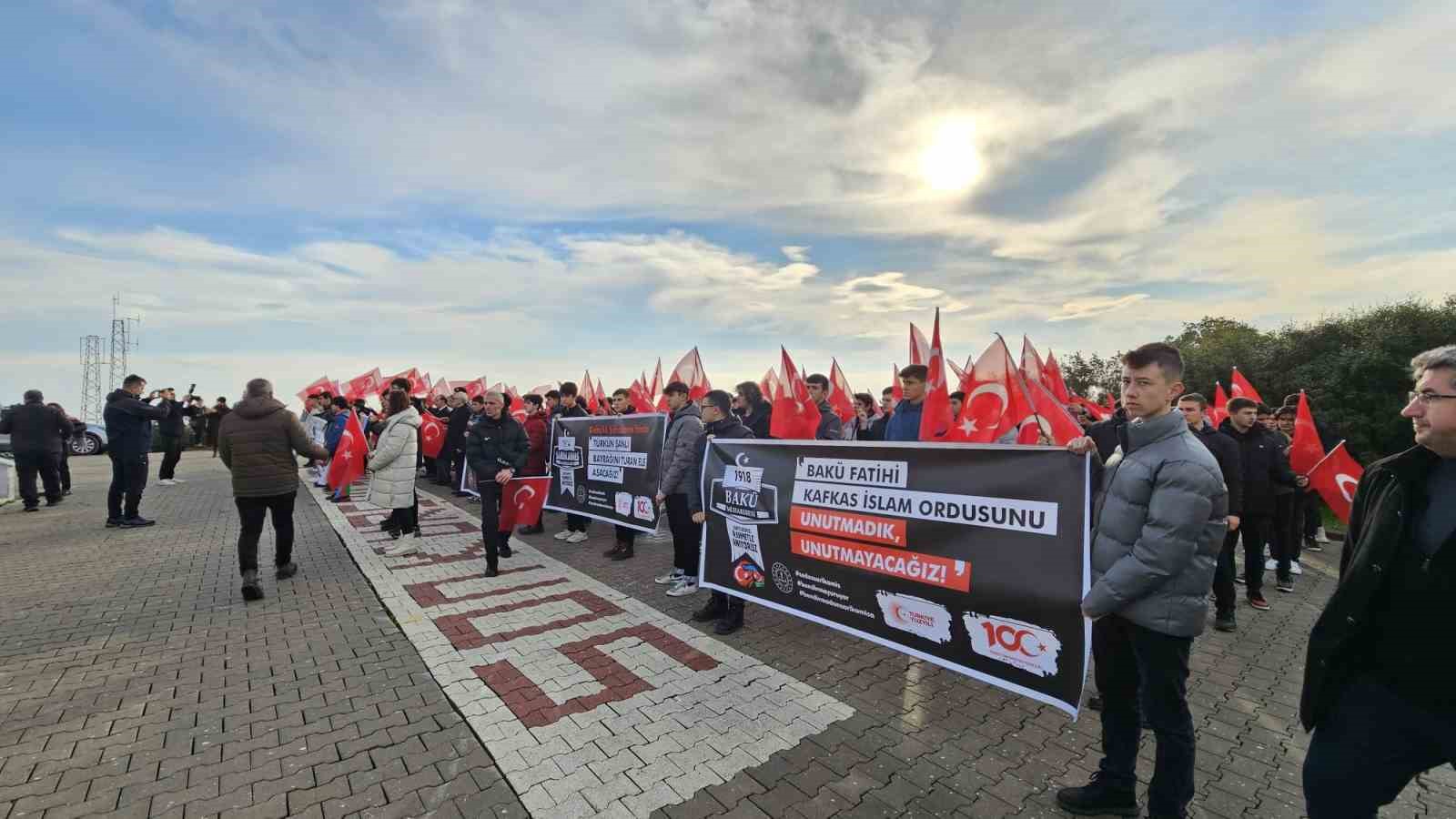 Bandırma’da Sarıkamış şehitleri anısına Ayyıldız Tepe’de yürüyüş
