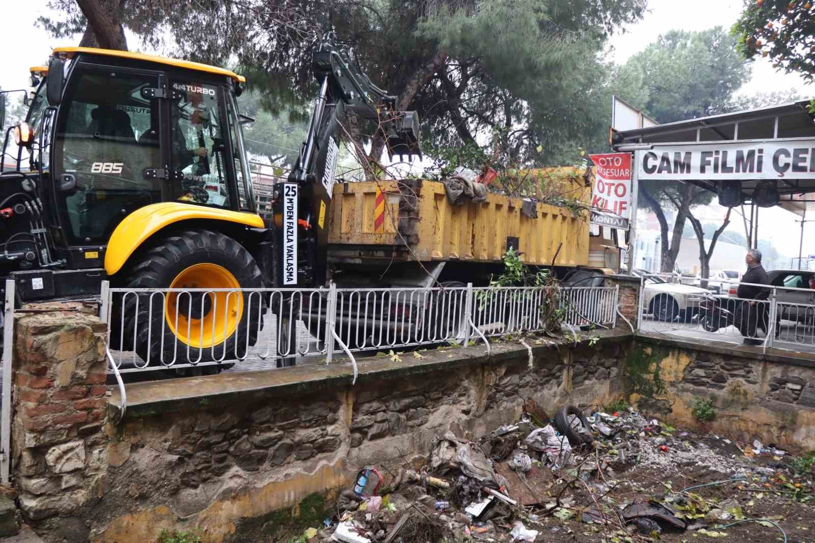 Nazilli Belediyesi talepleri kısa sürede yerine getiriyor
