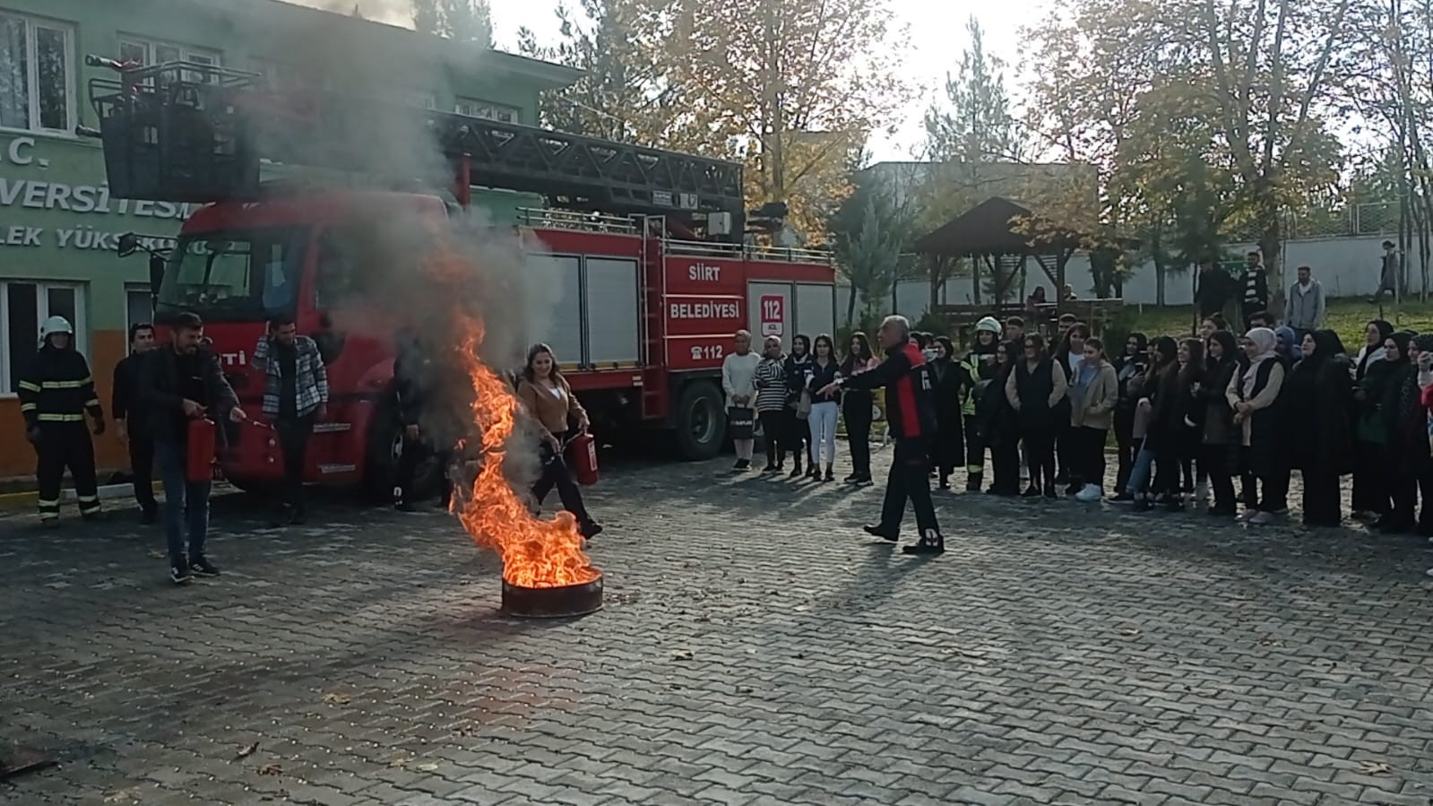 İtfaiyeden, Kurtalan MYO’da gerçeği aratmayan tatbikat
