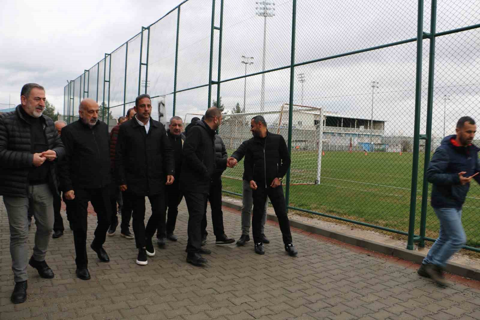 STK’lardan Diyarbekirspor’a tam destek