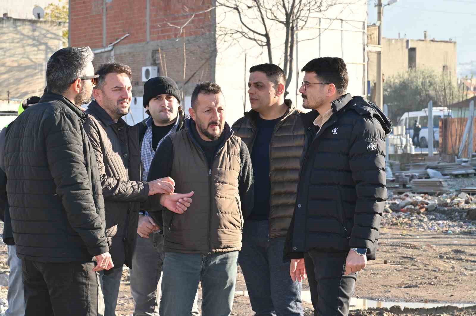 Manisa trafiğini rahatlatacak projede altyapı çalışmaları başladı
