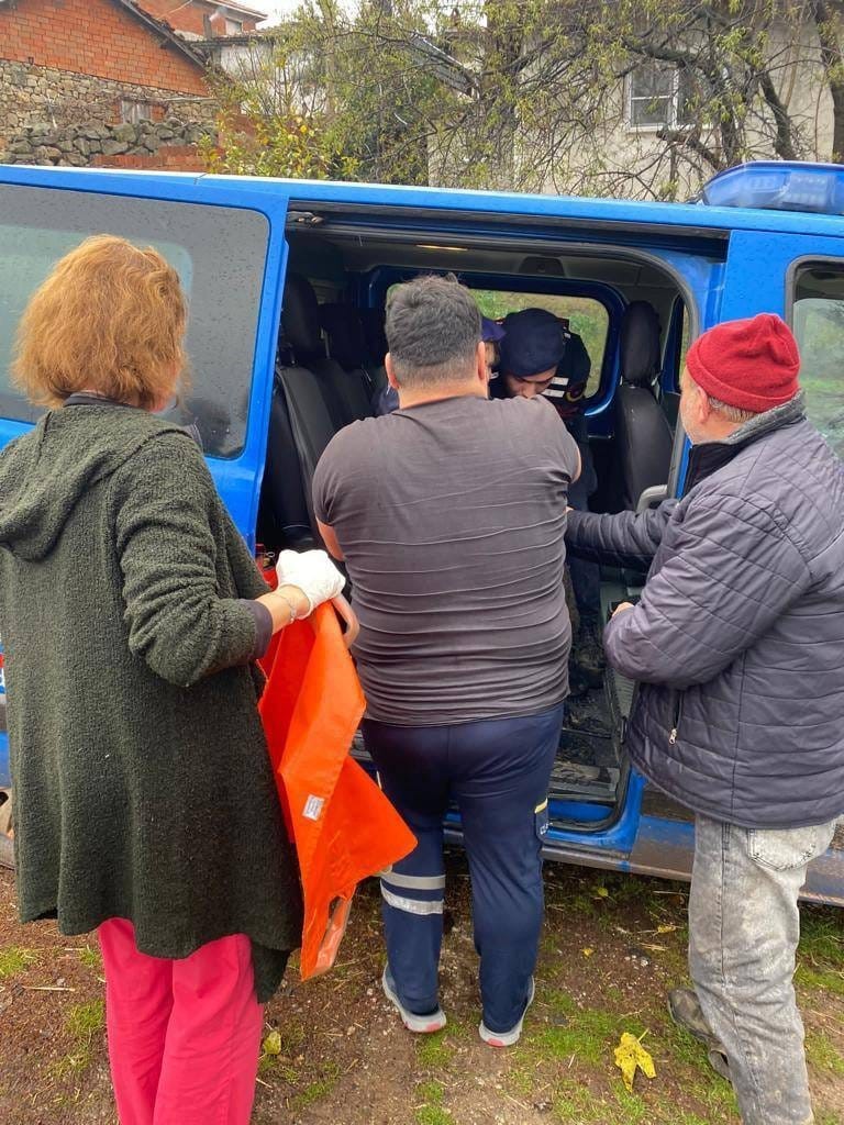 76 yaşındaki kayıp kadın jandarma tarafından bulundu
