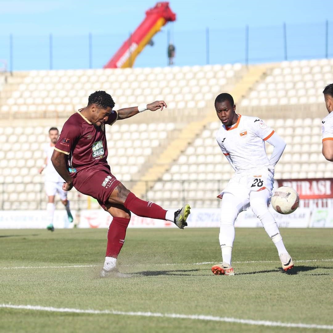 Trendyol 1. Lig: Bandırmaspor: 2 - Adanaspor: 3