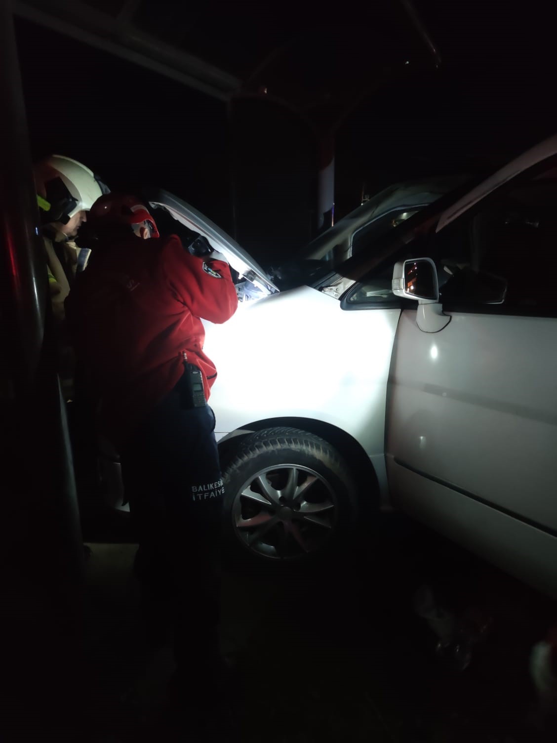 Burhaniye’de zincirleme kaza: 6 yaralı