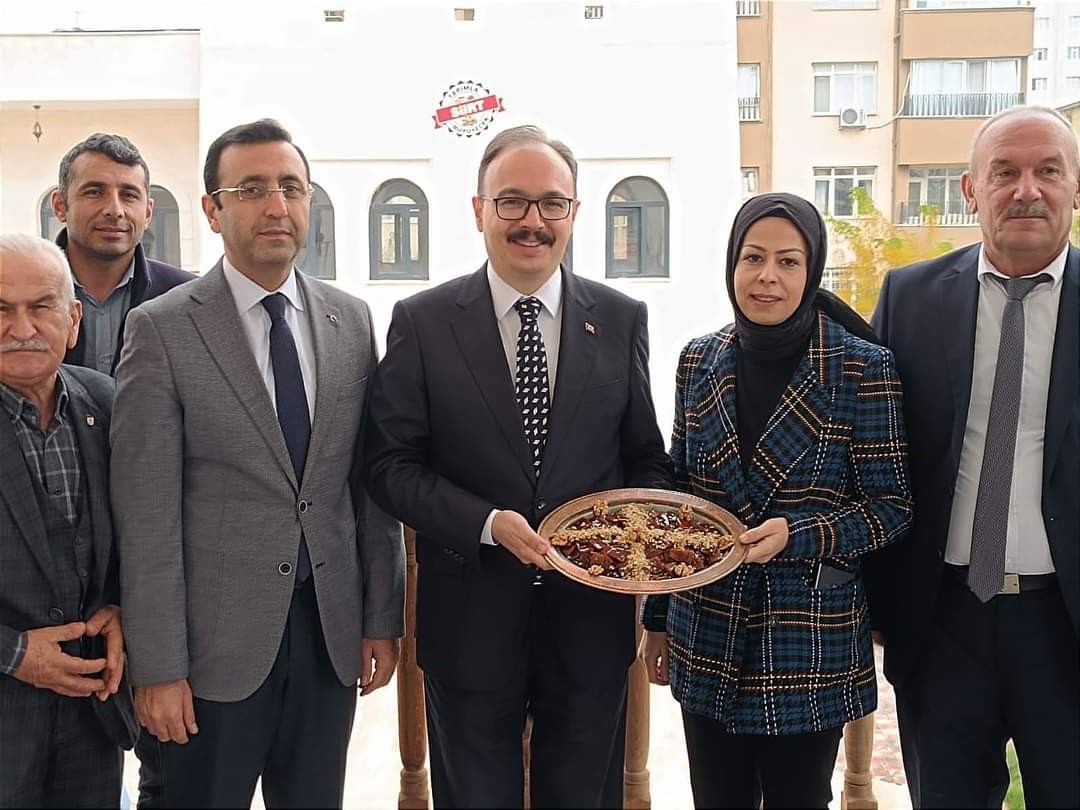 Siirt’in pekmez tatlısı ’Varak Keek’ için coğrafi işaret başvurusu yapıldı
