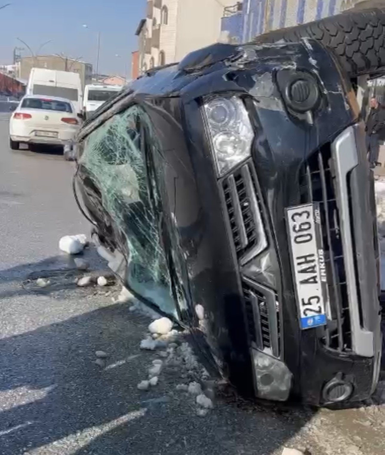 Kamyonet takla attı: 1 yaralı
