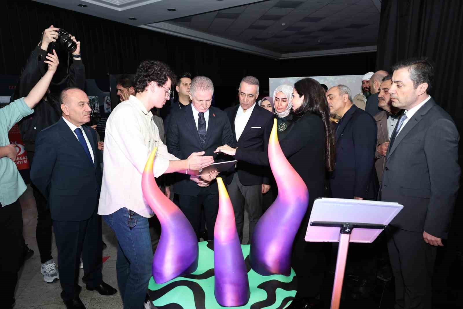 Sultangazi’de Prof. Dr Necmettin Erbakan Bilim ve İnovasyon Merkezi açıldı