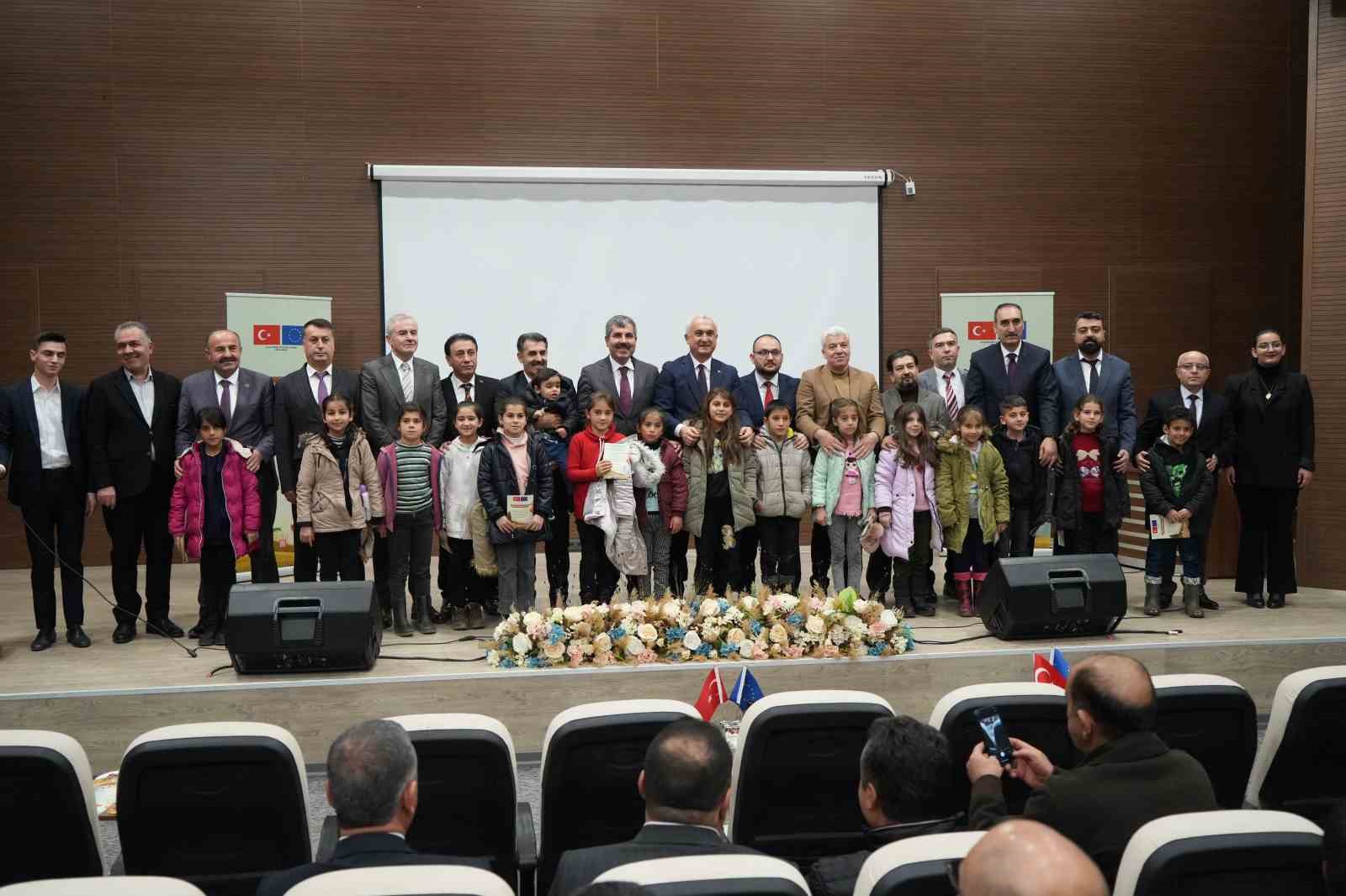 Muş’ta "İklim ve Çevre Sorunları Temelinde Birlikteyiz" projesinin tanıtımı yapıldı
