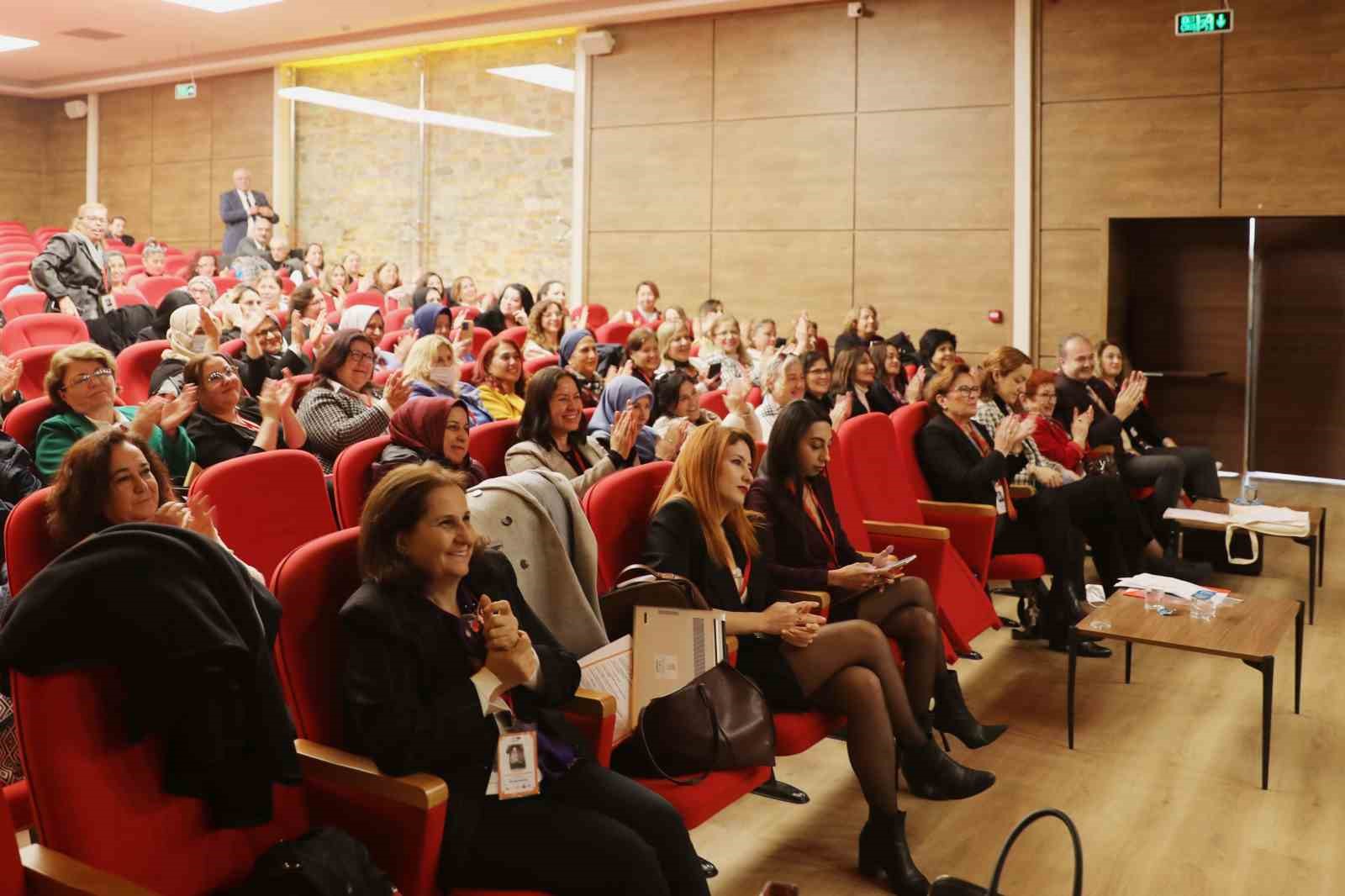 Başkan Atay, kadın muhtar adaylarıyla buluştu