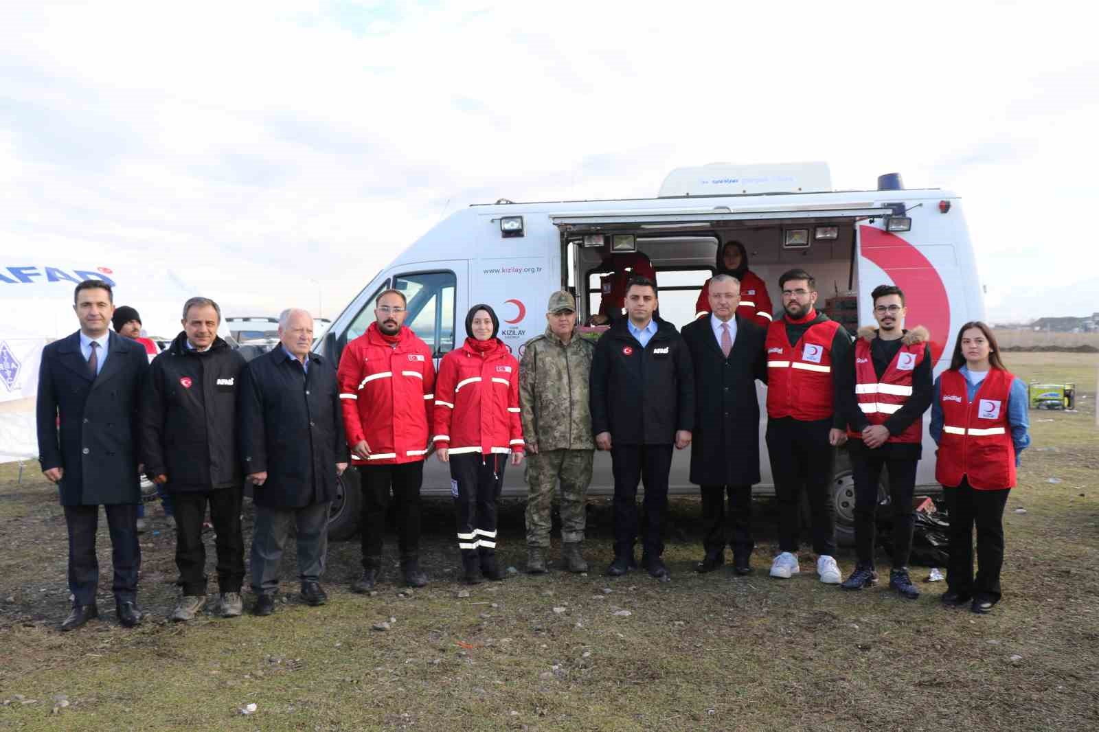 Erzincan’da gerçeği aratmayan deprem tatbikatı