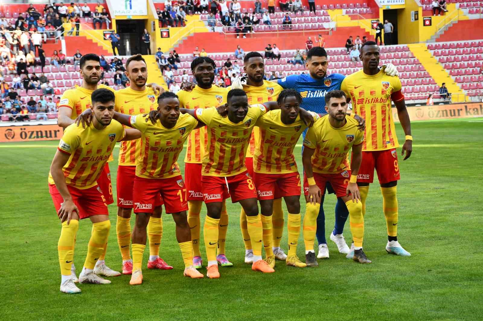 Kayserispor yenilgiyle başladı, yenilgiyle bitirdi
