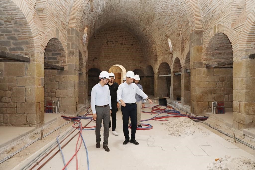 Tarihi Sokullu Mehmet Paşa Bedesteni’nin, Kent Müzesine dönüştürülmesi çalışmaları devam ediyor