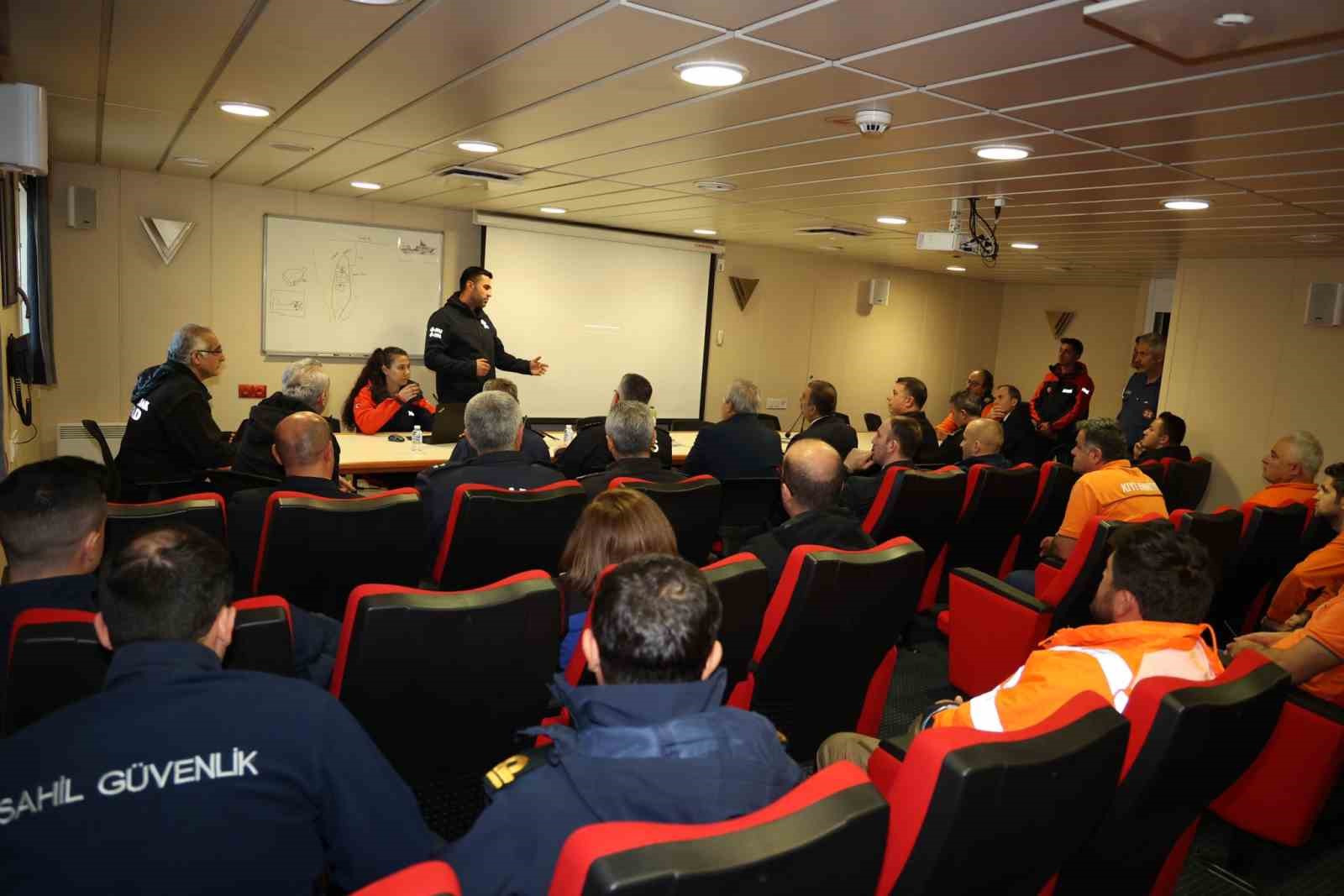 Kafkametler’in kayıp 7 mürettebatını arama çalışmaları sürüyor