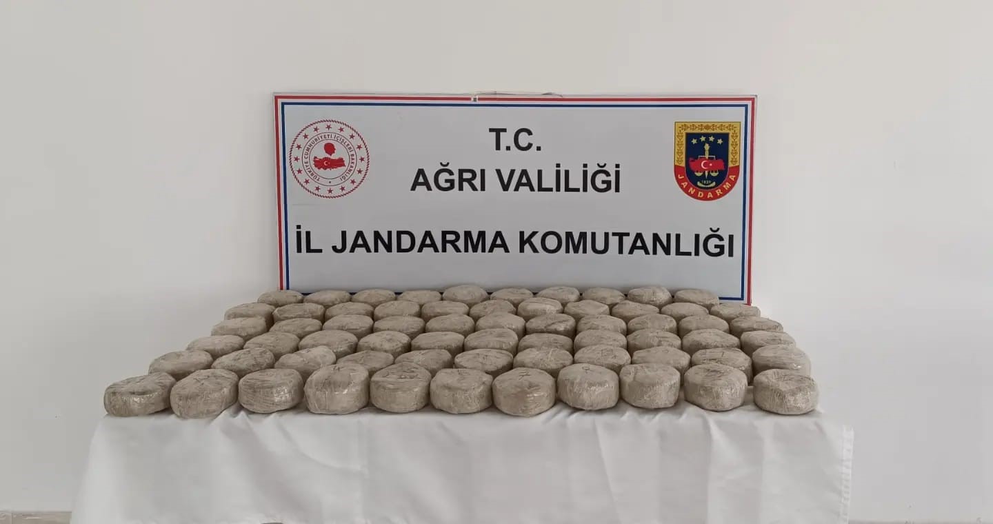 Ağrı’da uyuşturucu operasyonu: 3 gözaltı