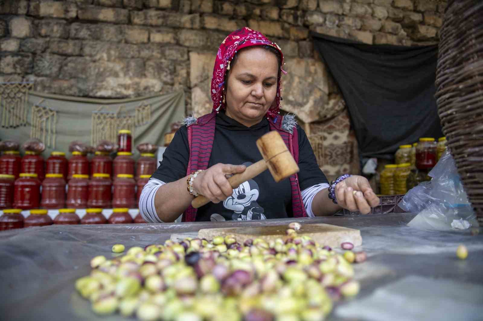 Tarihi Taşhan, Mutlu üretici kadınlara ev sahipliği yaptı