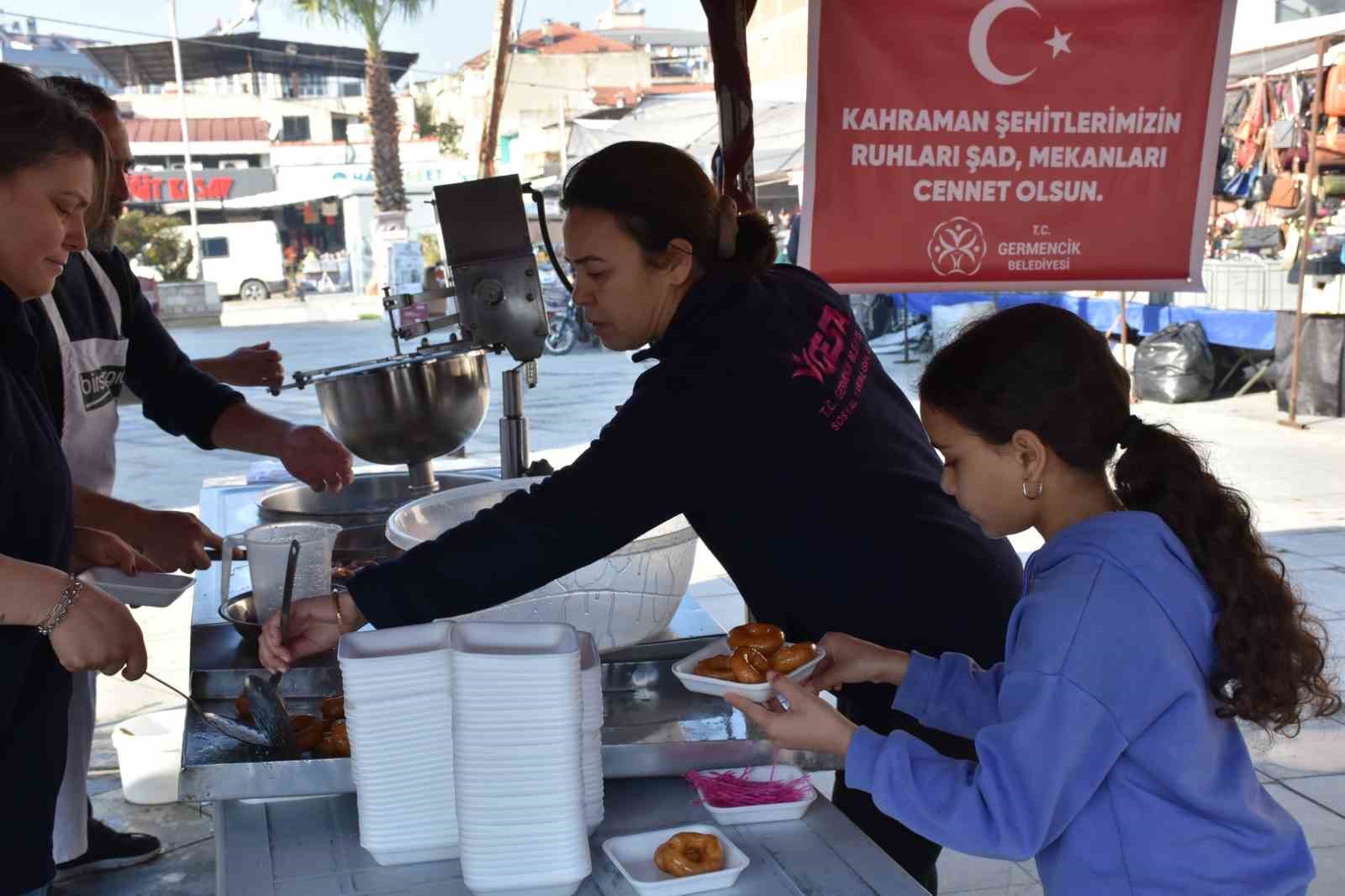 Germencik Belediyesi’nden şehitler için lokma hayrı
