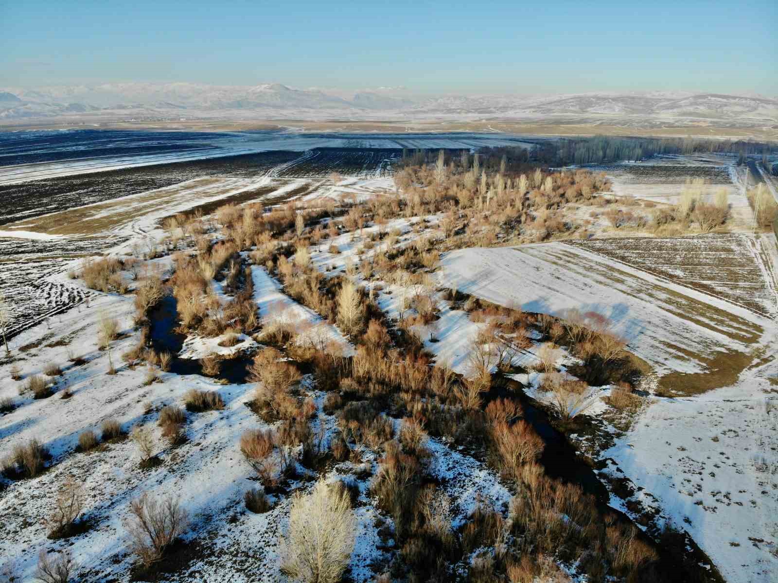 Ağrı’da kış manzarası havadan görüntülendi