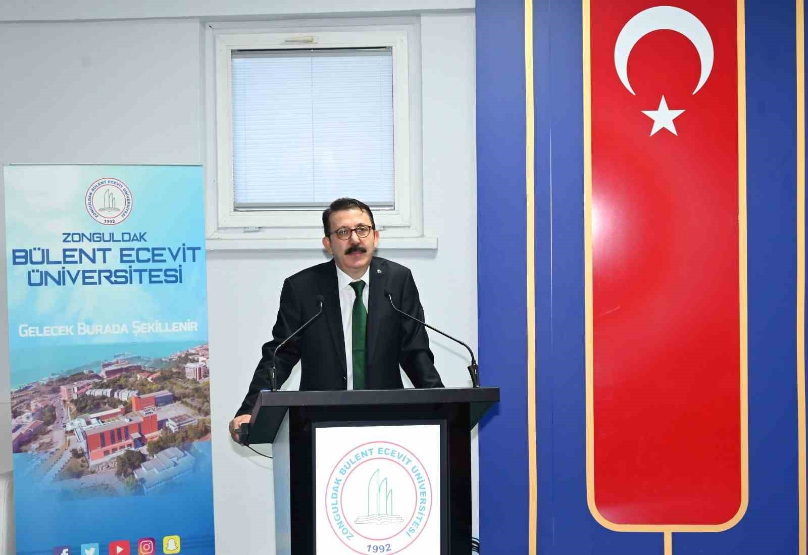 ZBE&Uuml;&rsquo;de Tarih Teknolojiyle Kırılıyor Konferansı ger&ccedil;ekleştirildi
