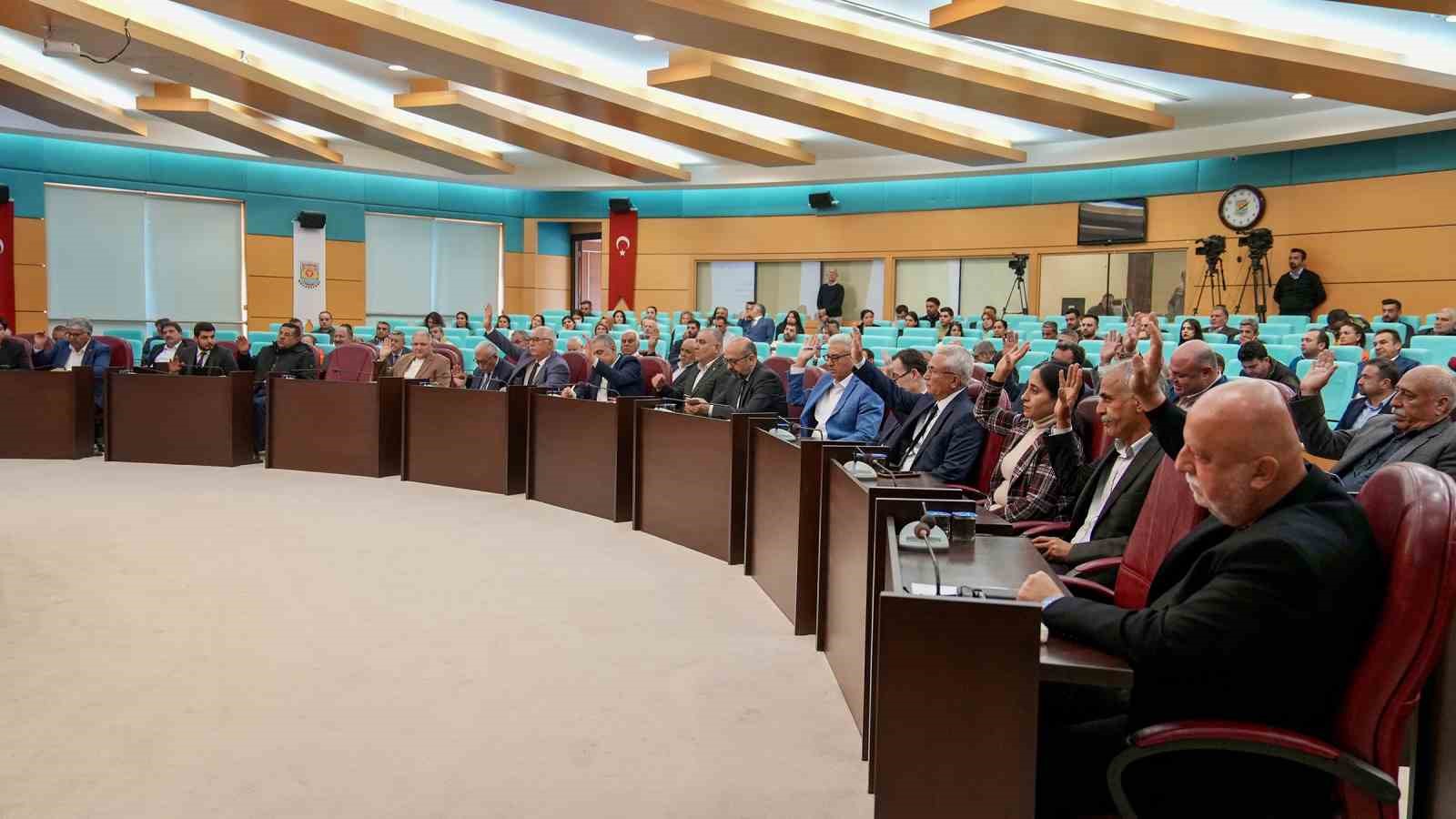 Bozdoğan: "Katı atık bedelleri vatandaşın cebinde kaldı"
