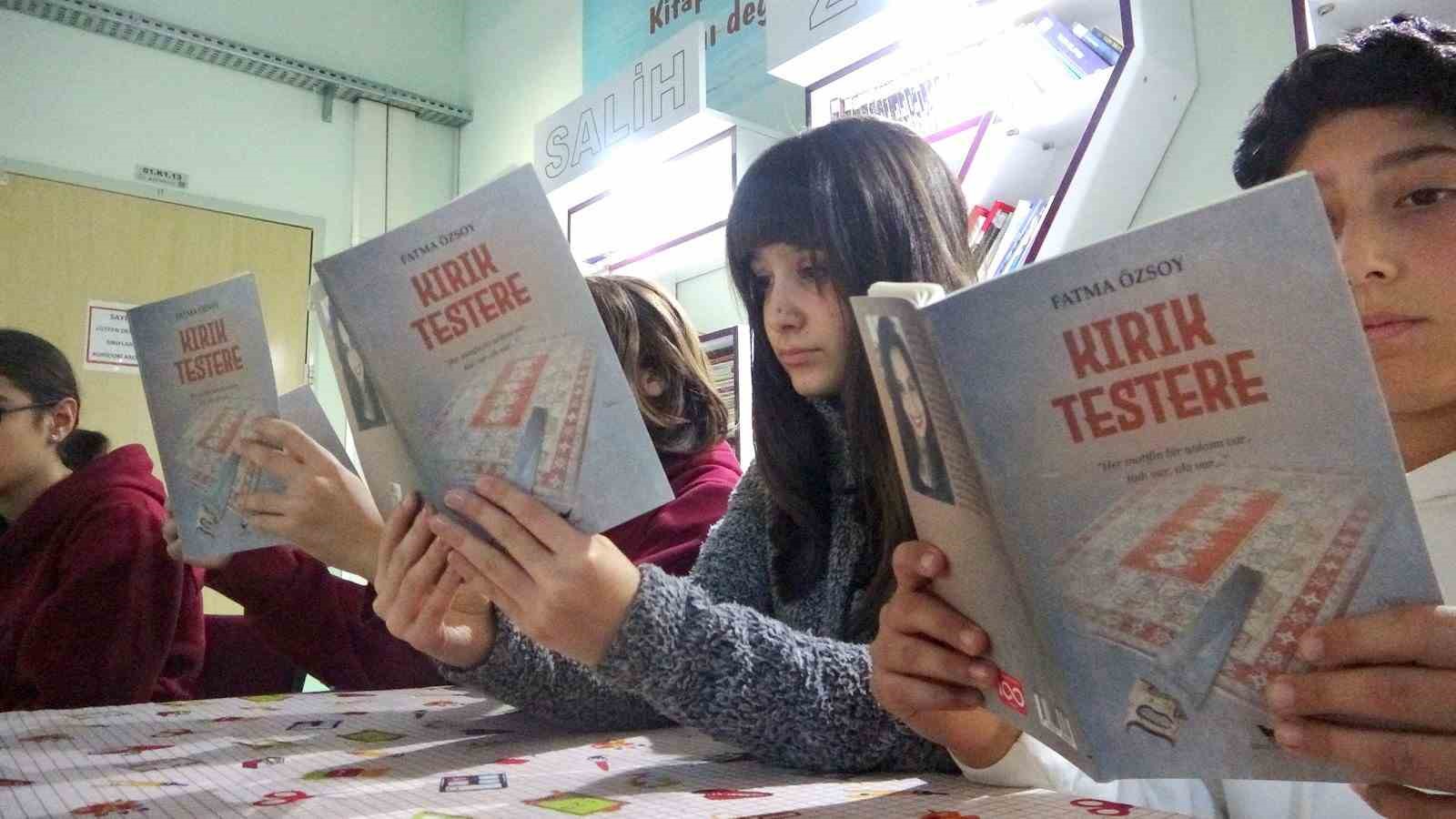 Öğrencilerine örnek olmak için kitap yazdı