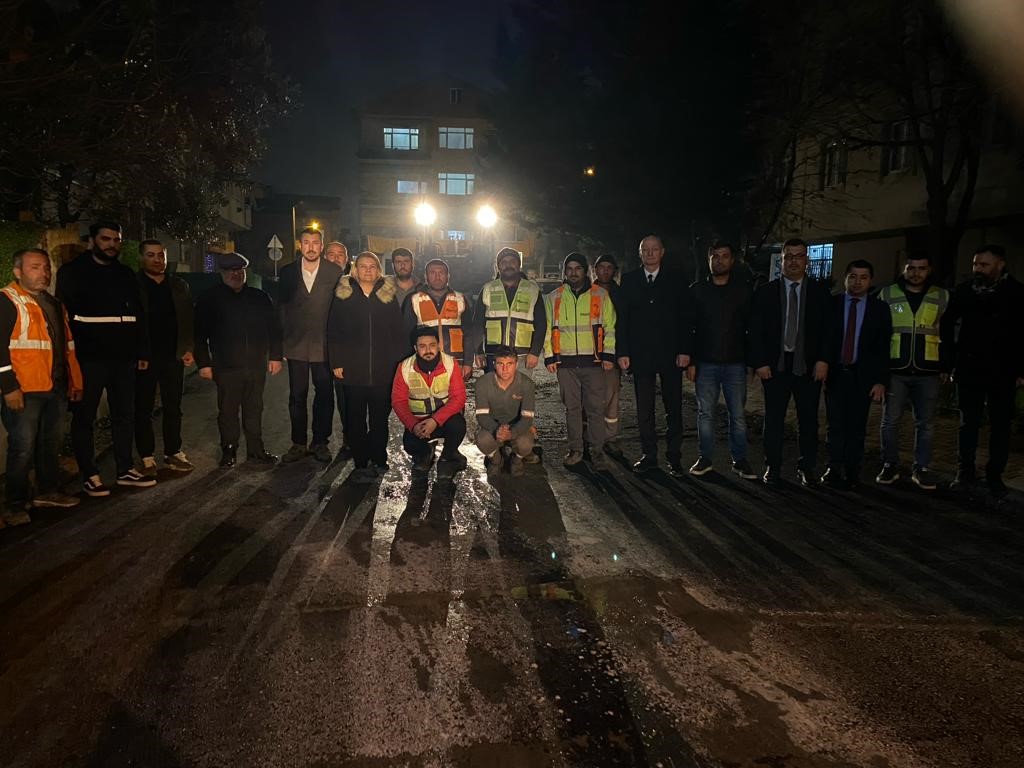 Kadıköy’de asfalt mesaisi

