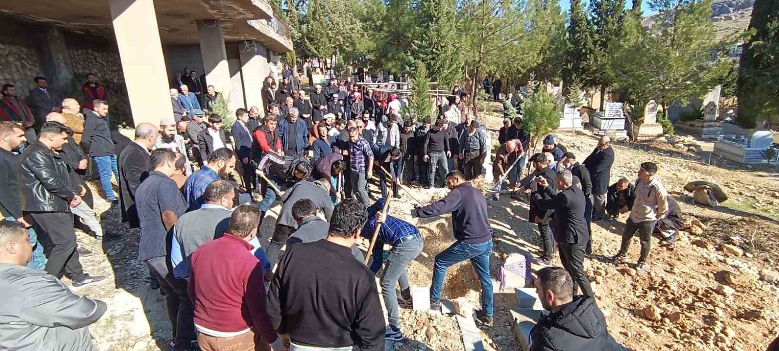 Kıbrıs Gazisi son yolculuğuna uğurlandı
