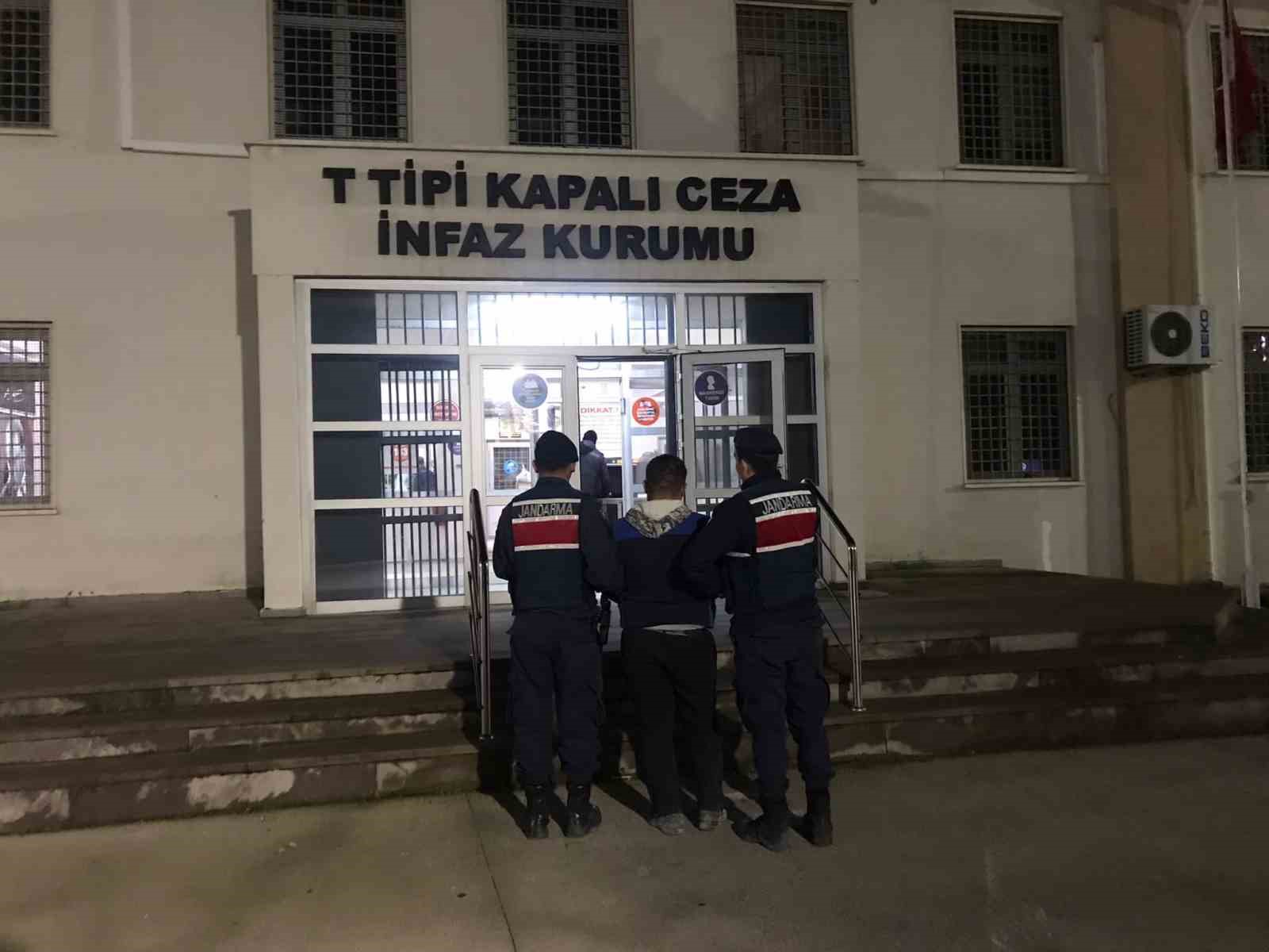 Cinayet zanlısı, JASAT’a yakalandı
