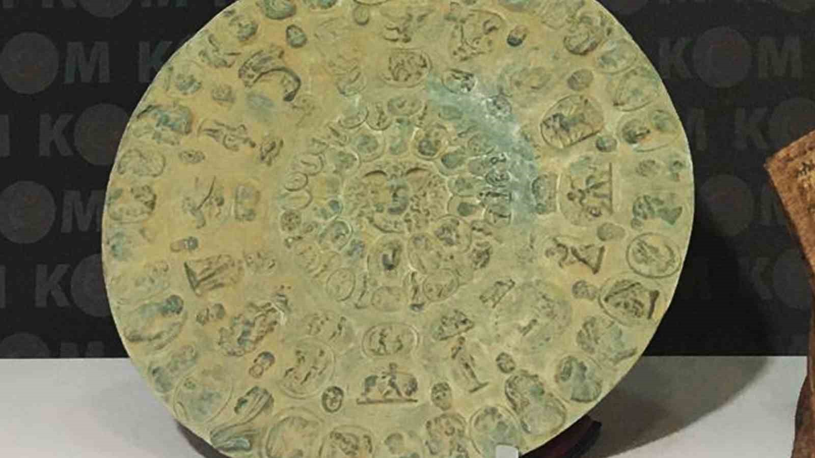 Kırıkkale&rsquo;de tarihi eser niteliği taşıyan İncil ve obje ele ge&ccedil;irildi
