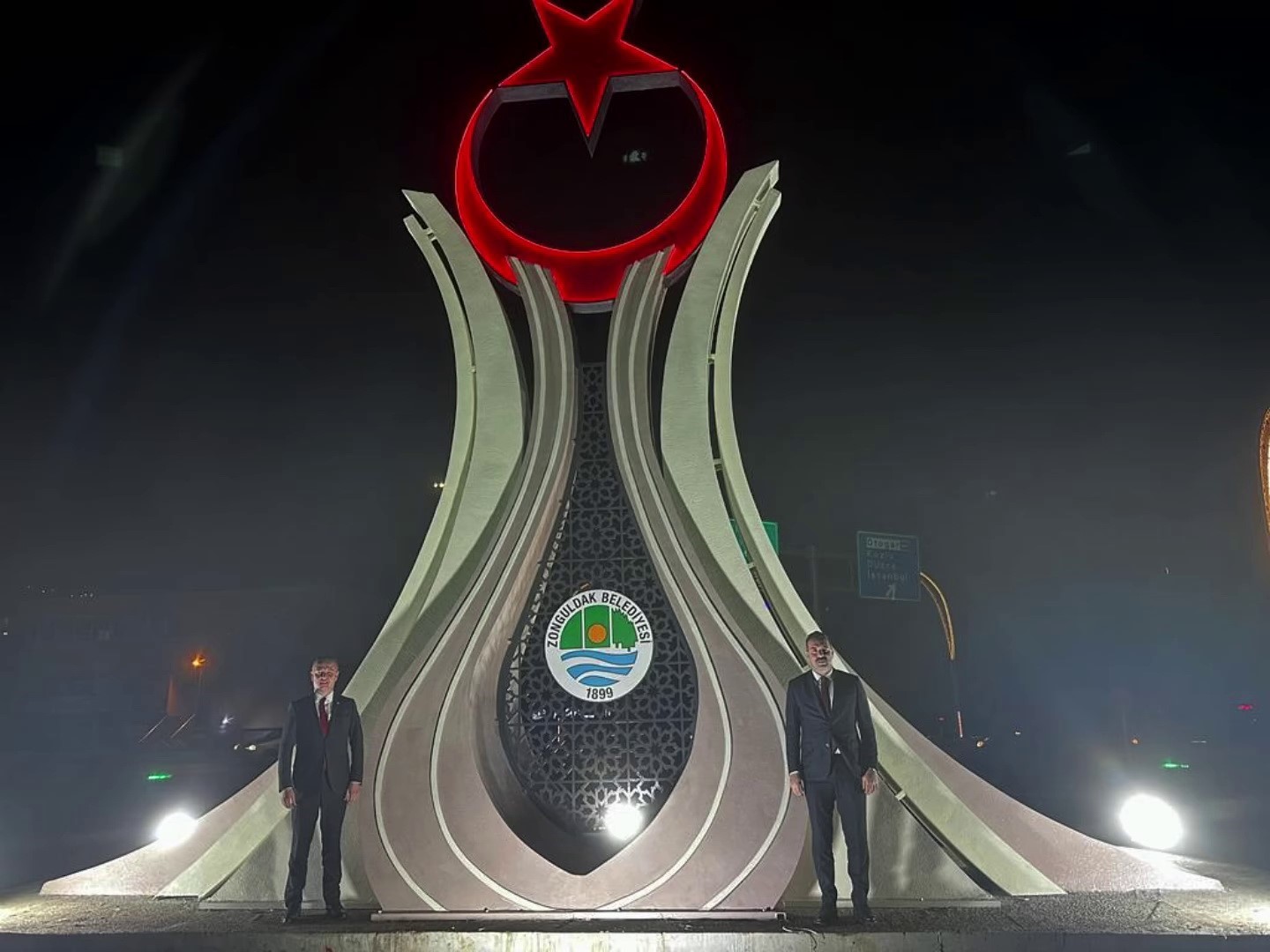 Ayyıldız Heykeli havadan g&ouml;r&uuml;nt&uuml;lendi
