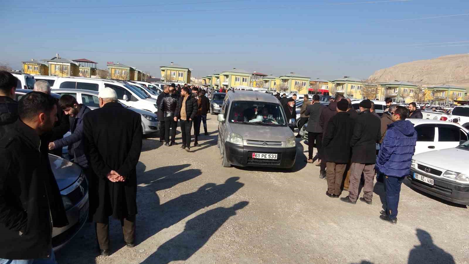 Van’da yılbaşı öncesi ikinci el araçlarda düşüş sürüyor
