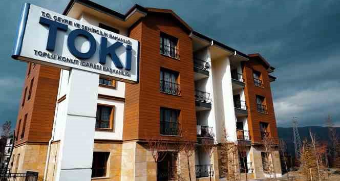 ’İlk İş Yerim’ ve ’İlk Evim Arsa’ için kura çekimi eş zamanlı olarak devam ediyor