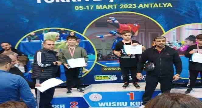 Bitlisli sporculardan wushu kung fu başarısı
