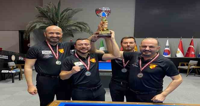 Göztepe’nin bilardo takımı Türkiye ikincisi oldu