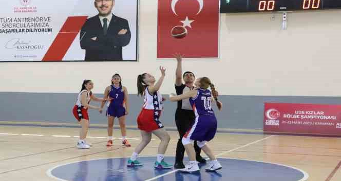 Basketbol U16 Kadınlar Bölge Şampiyonası, Karaman’da başladı