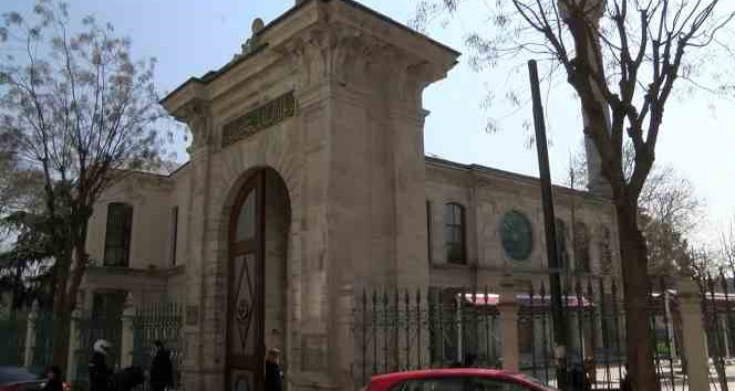 Hazırlıkları tamamlanan Hırka-i Şerif ziyarete açılıyor