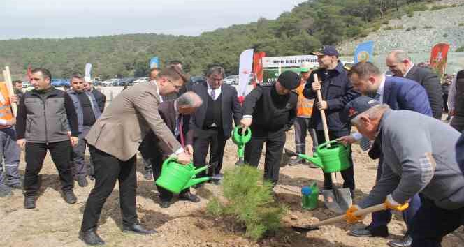 Çanakkale’de ‘6 Şubat Deprem Şehitleri Ormanı’ oluşturuldu