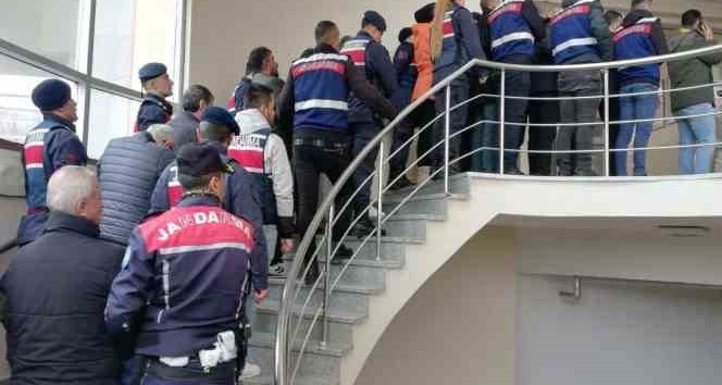 Edirne’de 36 kilogram kokain, 1.8 milyon adet extacy hap ele geçirildi