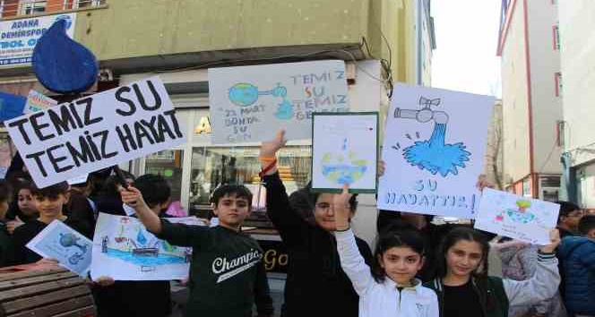 Bingöl’de minikler “su tasarrufu” için yürüdü