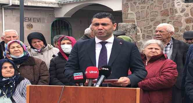 Türkmen Alevilerinin AK Parti milletvekili adayı Emrah Uslu oldu